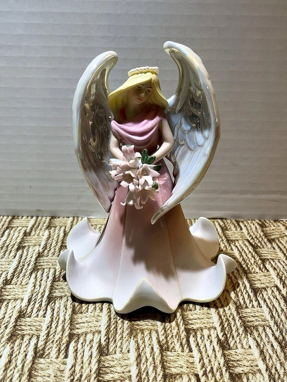 The Leonardo Collection Angel of Love Pink & White Angel Figurine Decor